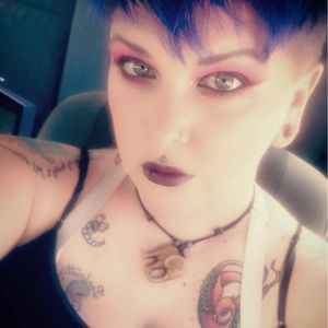 Meet your Posher, Samantha